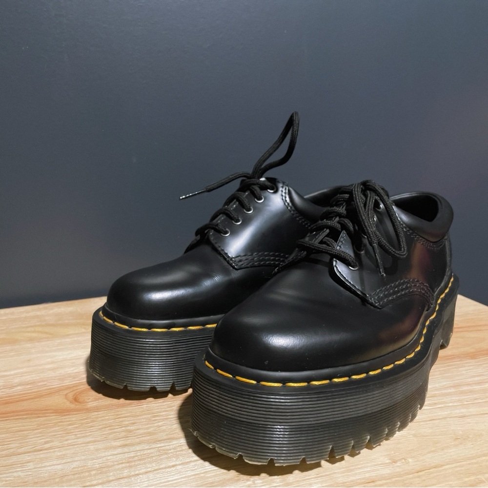 8053 Quad Leather Platform Doc Martens